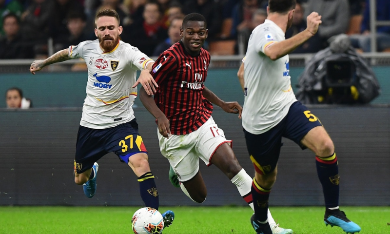 AC Milan vs Lecce – Dẫn trước vẫn không thể thắng